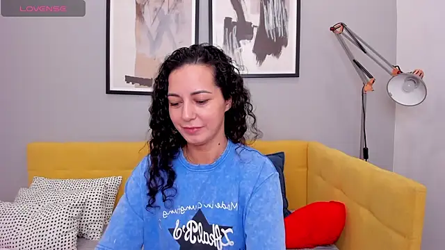 Linda Insatiable online show from 23, 3, 2025