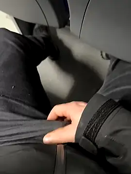 OdinWolf1990 online show from 14, 2, 2025