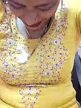 Urmila bhabhii online show from 7, 3, 2025