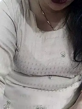 Snapshot of Urmila_bhabhii chatting on 7, 1, 2026 Urmila bhabhii online show from 7, 1, 2026