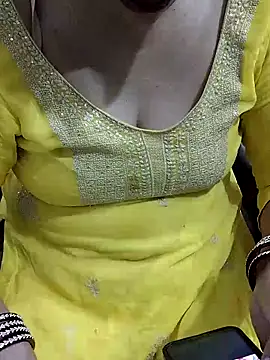 Snapshot of Urmila_bhabhii chatting on 7, 3, 2026 Urmila bhabhii online show from 7, 3, 2026