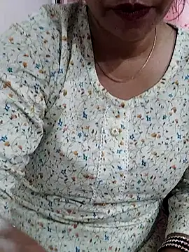 Snapshot of Urmila_bhabhii chatting on 27, 3, 2026 Urmila bhabhii online show from 27, 3, 2026