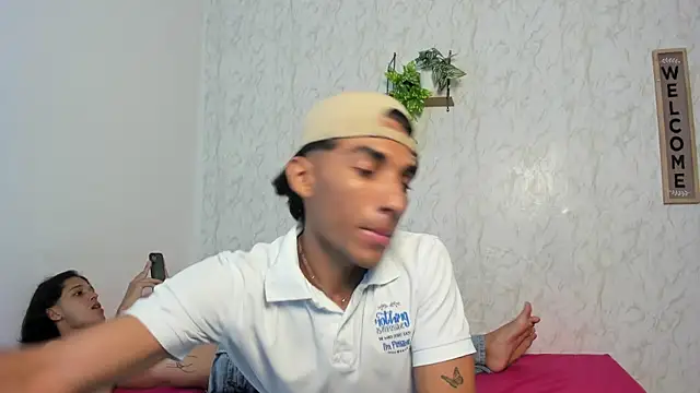 Snapshot of jony_honey chatting on 9, 6, 2026 jony honey online show from 9, 6, 2026