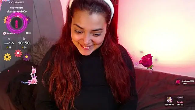 VictoriaMontero30000 online show from 5, 3, 2025