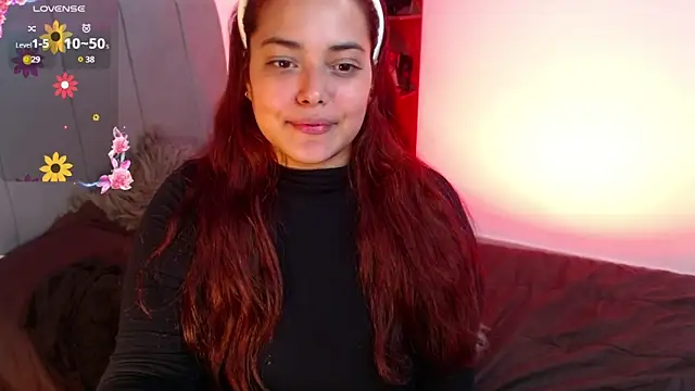 VictoriaMontero30000 online show from 6, 3, 2025