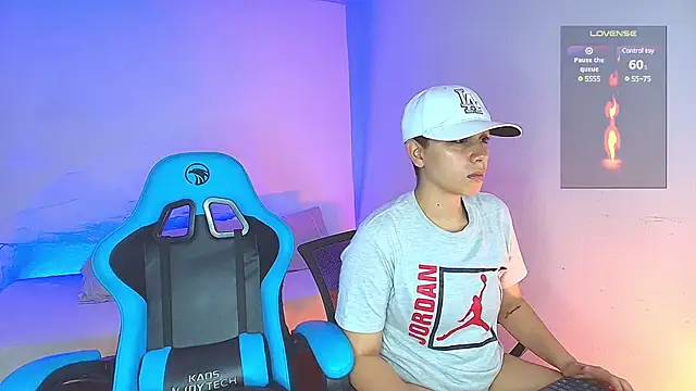 aron wi online show from 22, 12, 2024