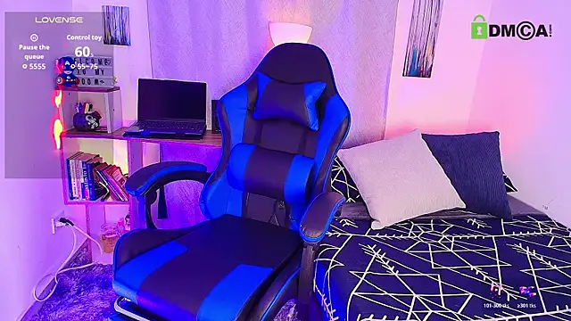 aron wi online show from 30, 10, 2025