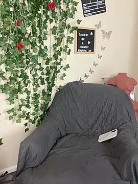 butterflybootyy online show from 7, 2, 2025