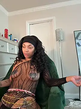 Snapshot of butterflybootyy chatting on 5, 3, 2026 butterflybootyy online show from 5, 3, 2026