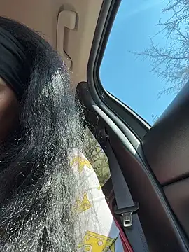 Snapshot of butterflybootyy chatting on 21, 3, 2026 butterflybootyy online show from 21, 3, 2026