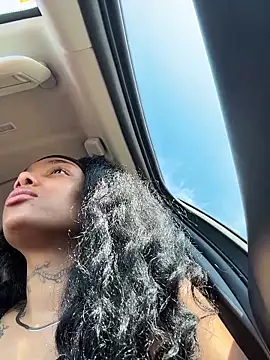 Snapshot of butterflybootyy chatting on 8, 4, 2026 butterflybootyy online show from 8, 4, 2026