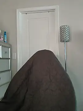 Snapshot of butterflybootyy chatting on 29, 5, 2026 butterflybootyy online show from 29, 5, 2026