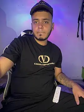 Snapshot of Salomon_fox chatting on 9, 4, 2026 Salomon fox online show from 9, 4, 2026