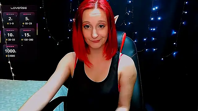 Snapshot of AgathaNoxe chatting on 2, 3, 2025 AgathaNoxe online show from 2, 3, 2025