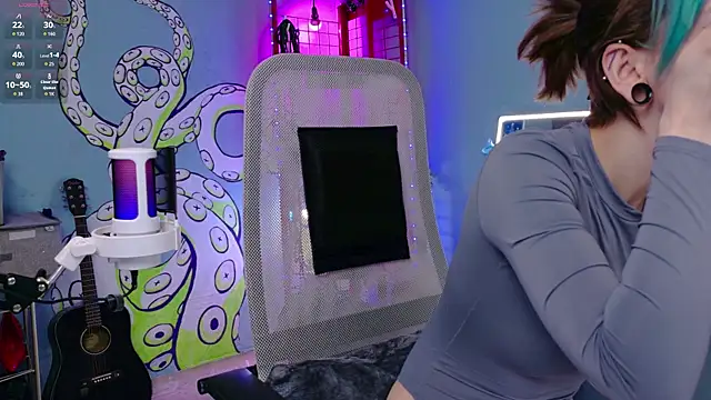 Cumpotik Eve online show from 14, 4, 2026