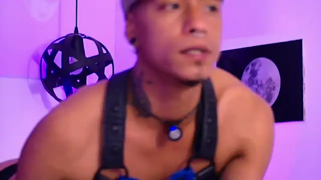 Snapshot of Mowgli_FFun chatting on 27, 3, 2026 Mowgli FFun online show from 27, 3, 2026