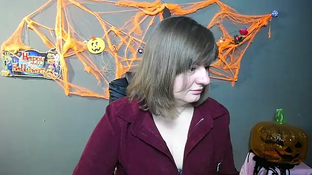 ZannaDreil online show from 3, 11, 2025