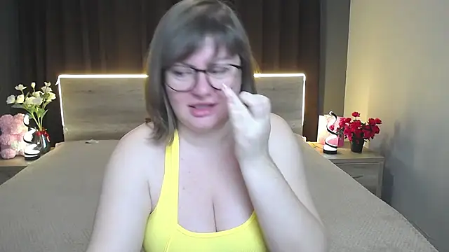 ZannaDreil online show from 19, 11, 2025