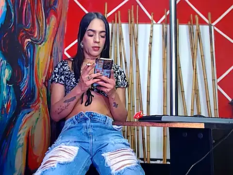 Snapshot of sofi_doll77 chatting on 30, 4, 2026 sofi doll77 online show from 30, 4, 2026