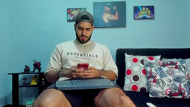 SamirHazard97 online show from 7, 12, 2024