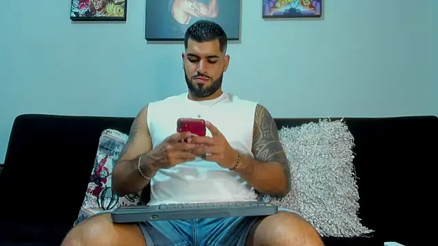 SamirHazard97 online show from 2, 2, 2025