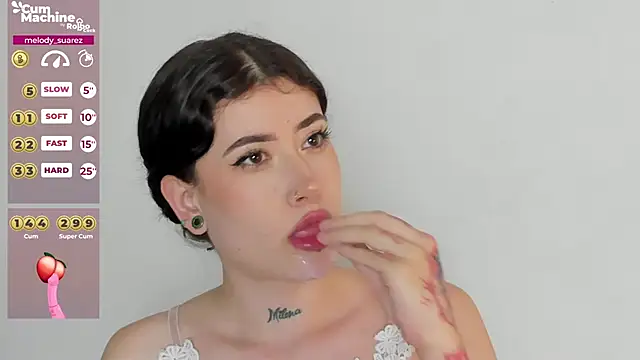 Snapshot of melody_suarez chatting on 5, 2, 2025 melody suarez online show from 5, 2, 2025