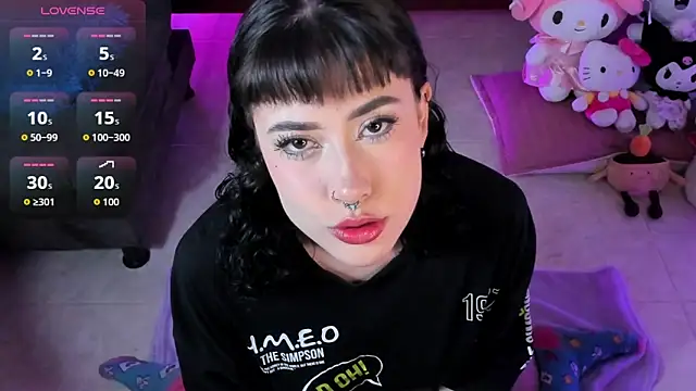 melody suarez online show from 29, 10, 2025