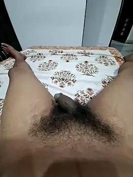 Snapshot of divyansh_hyderabadi chatting on 4, 12, 2024 divyansh hyderabadi online show from 4, 12, 2024