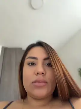 Snapshot of valeria2019hot chatting on 27, 5, 2026 valeria2019hot online show from 27, 5, 2026