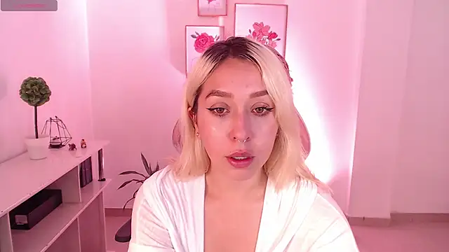 Dahlia  espresso online show from 23, 1, 2025