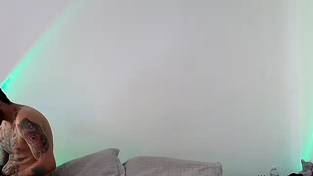 Snapshot of anika_lowen02 chatting on 11, 1, 2025 anika lowen02 online show from 11, 1, 2025