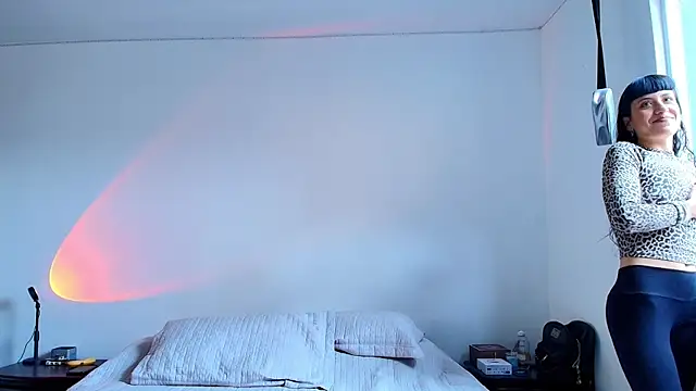 Snapshot of anika_lowen02 chatting on 25, 1, 2025 anika lowen02 online show from 25, 1, 2025