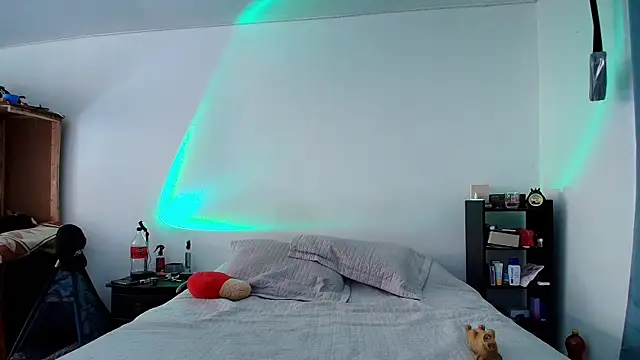 Snapshot of anika_lowen02 chatting on 20, 2, 2025 anika lowen02 online show from 20, 2, 2025