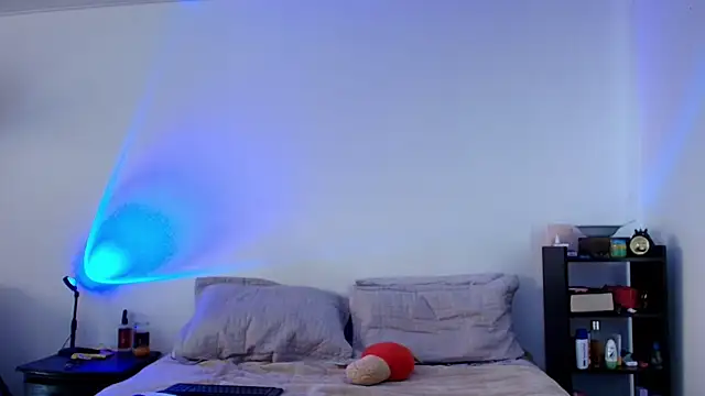 Snapshot of anika_lowen02 chatting on 25, 2, 2025 anika lowen02 online show from 25, 2, 2025