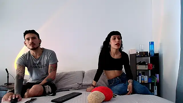 Snapshot of anika_lowen02 chatting on 14, 3, 2025 anika lowen02 online show from 14, 3, 2025