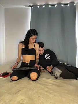 Snapshot of anika_lowen02 chatting on 25, 10, 2025 anika lowen02 online show from 25, 10, 2025