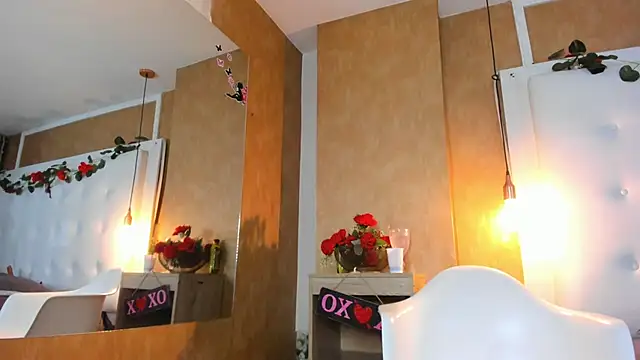  evamilf  online show from 9, 4, 2026