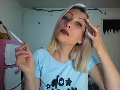 alixia81 online show from 19, 12, 2024