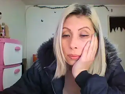 alixia81 online show from 13, 1, 2025