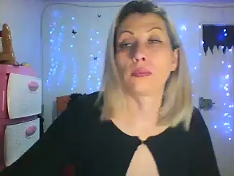 alixia81 online show from 19, 2, 2025