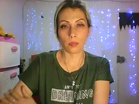 alixia81 online show from 26, 2, 2025