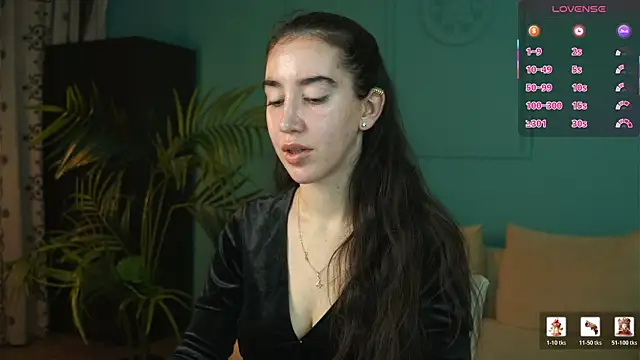 Snapshot of Belle_Via chatting on 19, 7, 2026 Belle Via online show from 19, 7, 2026