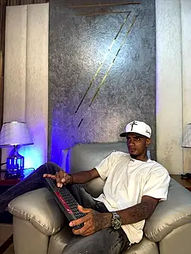 Snapshot of AaronCruz_ chatting on 5, 1, 2026 AaronCruz online show from 5, 1, 2026