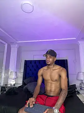 Snapshot of AaronCruz_ chatting on 26, 2, 2026 AaronCruz online show from 26, 2, 2026