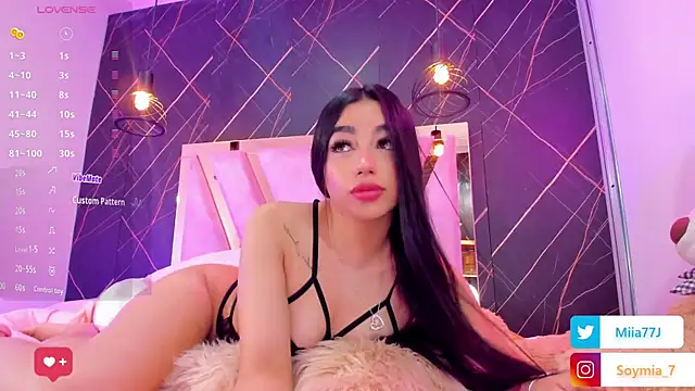 Snapshot of Miia77_ chatting on 11, 11, 2025 Miia77 online show from 11, 11, 2025