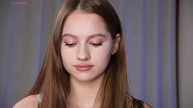 Snapshot of hecola chatting on 14, 4, 2026 hecola online show from 14, 4, 2026