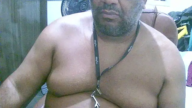 Snapshot of ulmo_br chatting on 15, 2, 2026 ulmo br online show from 15, 2, 2026