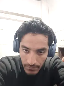 Snapshot of nskgenz chatting on 3, 2, 2026 nskgenz online show from 3, 2, 2026