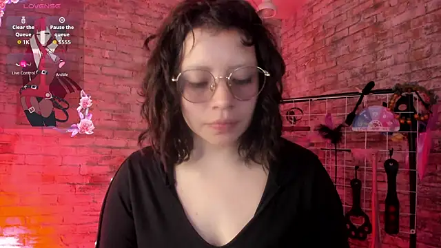 Cherry xoxx online show from 24, 9, 2025