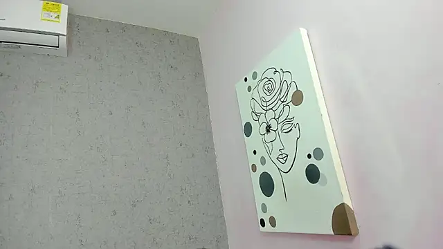 Tiffany mendez online show from 29, 9, 2025